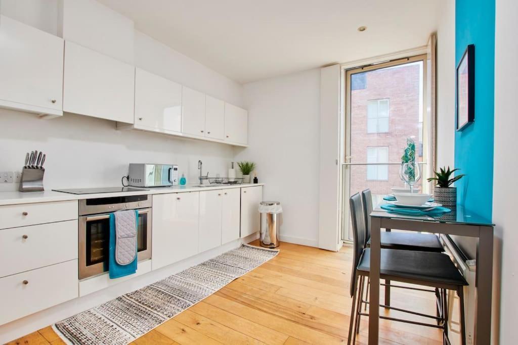 Swanky City Centre Apartment Lincoln Exteriér fotografie